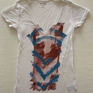 Women’s Hurley V-neck Tee